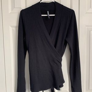 NWOT Black Athleta wrap sweatshirt